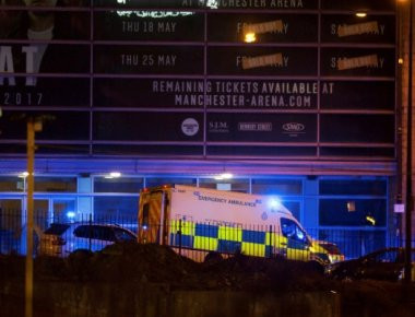 Σύλληψη 23χρονου για το μακελειό στο Μάντσεστερ (φωτό, βίντεο) (upd)